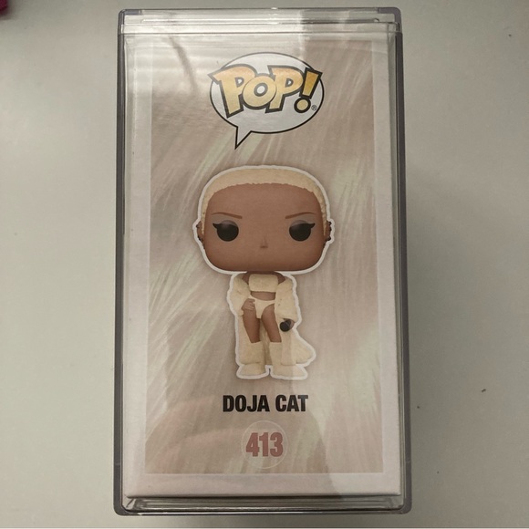 Doja Cat Funko Pop! (Festival 2024 With Pop! Protector) - Picture 4 of 6
